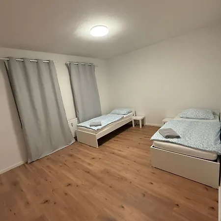 In Fuer 4 Personen - Quergasse Glauchau